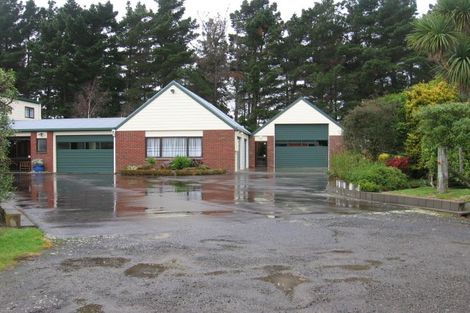 Photo of property in 32 James Line, Kelvin Grove, Palmerston North, 4414