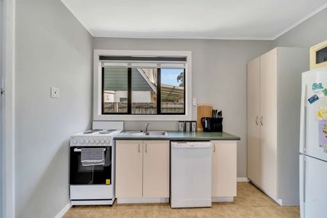 Photo of property in 54 Waldron Crescent, Green Island, Dunedin, 9018