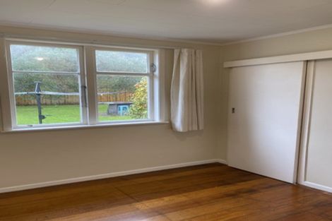 Photo of property in 14 Buckley Grove, Paraparaumu, 5032