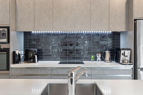 Photo of property in 20 Freedom Drive, Kelvin Grove, Palmerston North, 4414