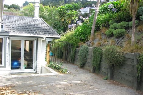 Photo of property in 4 Roscoe Terrace, Wadestown, Wellington, 6012