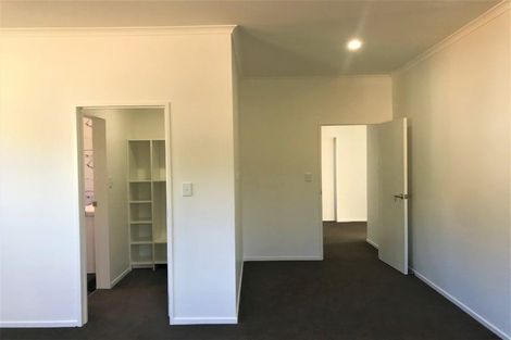 Photo of property in 10 Arataki Way, Glen Eden, Auckland, 0602