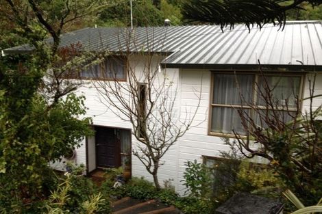 Photo of property in 12 Cross Street, Karori, Wellington, 6012