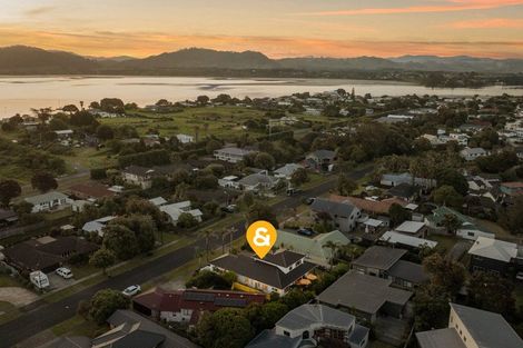 Photo of property in 53 Papaunahi Road, Bowentown, Katikati, 3177