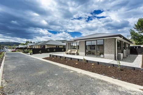 Photo of property in 53 Owhiro Avenue, Mosgiel, 9024