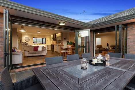 Photo of property in 4 Farnah Green, Flagstaff, Hamilton, 3210