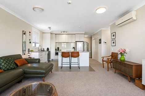 Photo of property in 38 Rewa Rewa Lane, Orewa, 0931