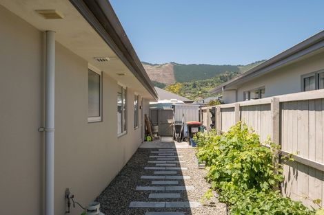 Photo of property in 18 Melfield Place, Richmond, 7020