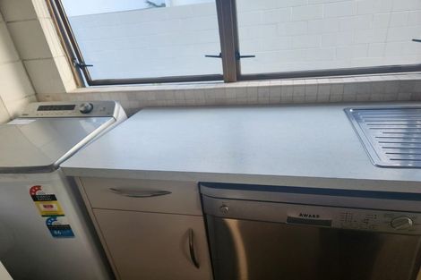 Photo of property in 90b Marine Parade, Mount Maunganui, 3116