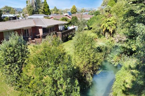 Photo of property in 11a La Trobe Place, Utuhina, Rotorua, 3015