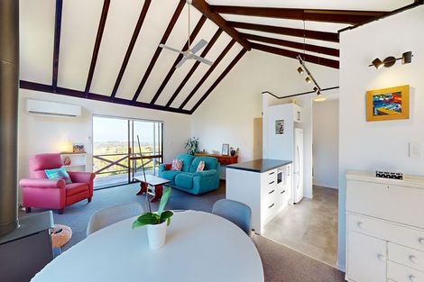 Photo of property in 1/148 Winara Avenue, Waikanae, 5036