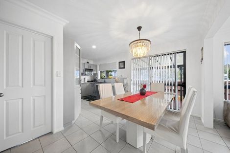 Photo of property in 125 Russell Road, Manurewa, Auckland, 2102