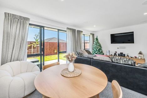 Photo of property in 1bu1 Taylor Terrace, Saint Andrews, Hamilton, 3200