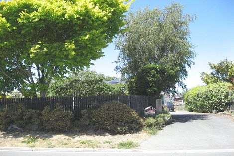 Photo of property in 5 Kirsten Place, Parklands, Christchurch, 8083