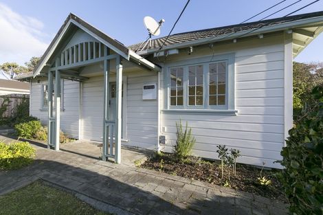 Photo of property in 14 Delhi Crescent, Khandallah, Wellington, 6035