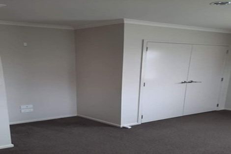 Photo of property in Amberley Park, 8/8 Village Place, Tuakau, 2121
