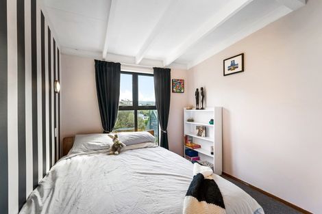 Photo of property in 5/8 Elphinstone Avenue, Strathmore Park, Wellington, 6022