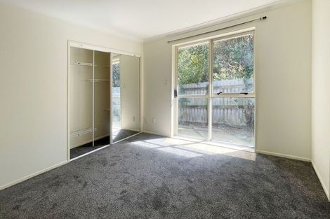 Photo of property in 13 View Road, Papakura, 2110