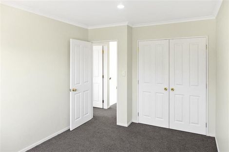 Photo of property in 86a Rosewarne Crescent, Glendene, Auckland, 0602