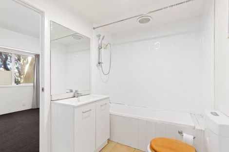 Photo of property in 14a Captain Scott Road, Glen Eden, Auckland, 0602