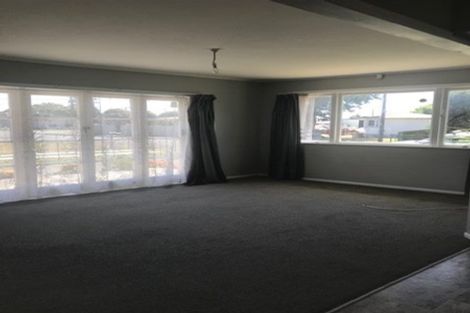 Photo of property in 5 Kerry Place, Papakura, 2110