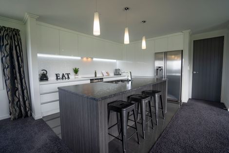 Photo of property in 15 Wilcox Road, Seaward Bush, Invercargill, 9871