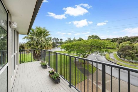 Photo of property in 1 Mural Place, Greenhithe, Auckland, 0632