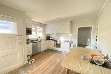 Photo of property in 41 Garelja Road, Henderson, Auckland, 0612