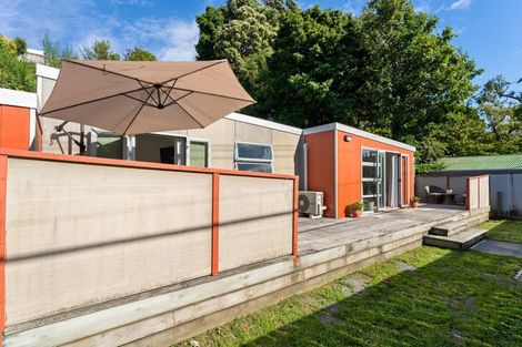 Photo of property in 61 Renown Road, Raumati South, Paraparaumu, 5032