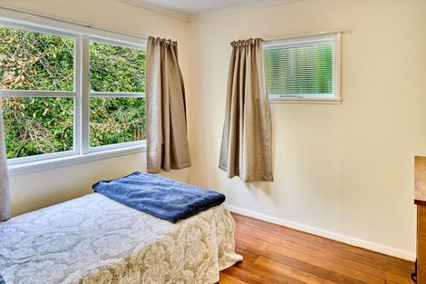 Photo of property in 6 Matai Street, Tawa, Wellington, 5028