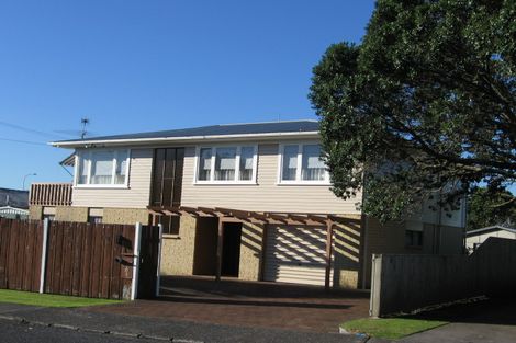 Photo of property in 21 Alice Avenue, Orewa, 0931