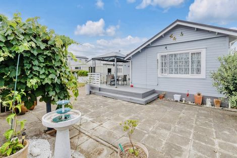 Photo of property in 20 View Road, Wairau Valley, Auckland, 0627