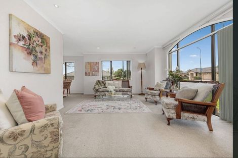 Photo of property in 55 Armoy Drive, East Tamaki, Auckland, 2016