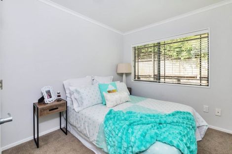 Photo of property in 1 Rutgers Place, Albany, Auckland, 0632