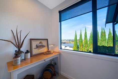 Photo of property in 14a Waitemata Road, Hauraki, Auckland, 0622