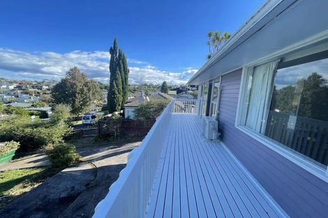 Photo of property in 3 Hythe Terrace, Mairangi Bay, Auckland, 0630