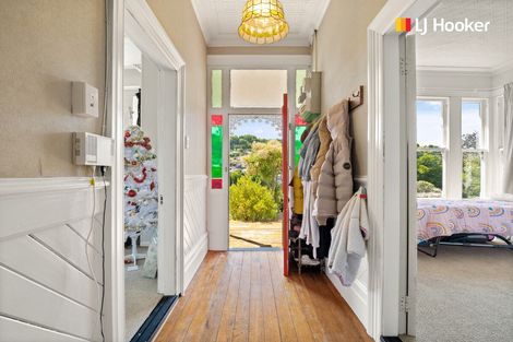 Photo of property in 425 South Road, Caversham, Dunedin, 9012