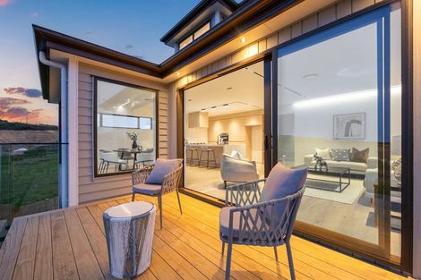 Photo of property in 57 Matangi View Drive, Orewa, 0931