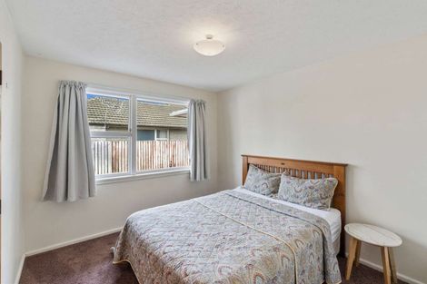 Photo of property in 39 Lake Terrace Road, Burwood, Christchurch, 8061
