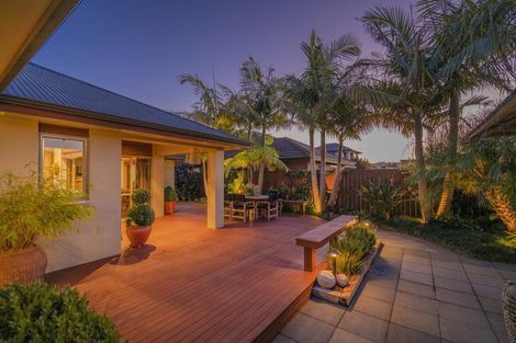 Photo of property in 73 Cholmondeley Crescent, Whitianga, 3510