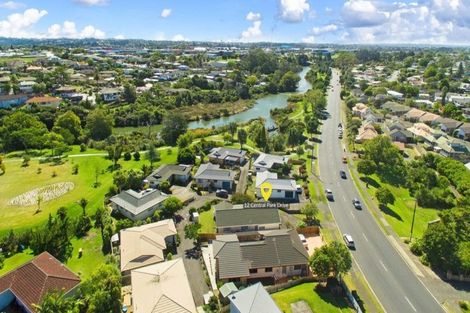Photo of property in 12 Central Park Drive, Te Atatu South, Auckland, 0610