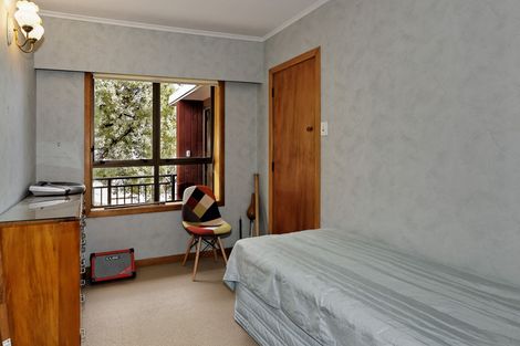 Photo of property in 4a Roland Hill, Glen Eden, Auckland, 0602