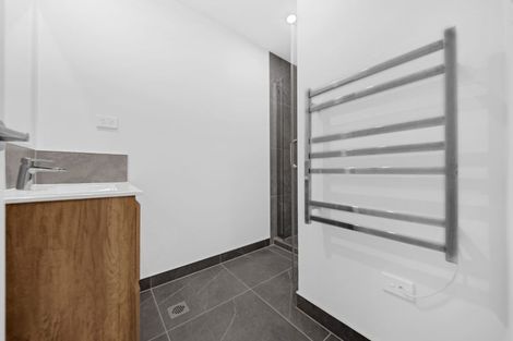 Photo of property in 4/29 Normandy Place, Henderson, Auckland, 0610