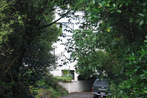 Photo of property in 367b Titirangi Road, Titirangi, Auckland, 0604