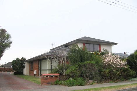 Photo of property in 59 Avondale Road, Taradale, Napier, 4112