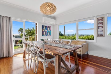 Photo of property in 19 Darraghs Road, Brookfield, Tauranga, 3110