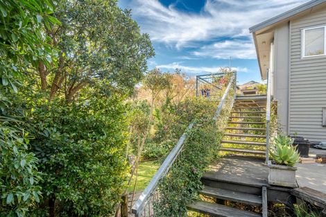 Photo of property in 22 Bayview Crescent, Duvauchelle, 7581