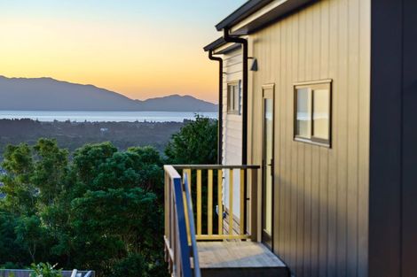 Photo of property in 6 Wilson Way, Waikanae, 5036