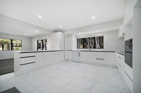 Photo of property in 30 Paulownia Place, Totara Heights, Auckland, 2105