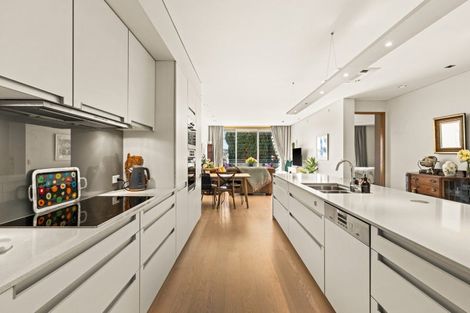 Photo of property in 5/5 Tanner Street, Havelock North, 4130